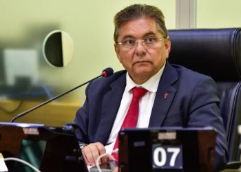 Adriano Galdino diz que recente decisão do STF não põe em risco seu mandato de presidente