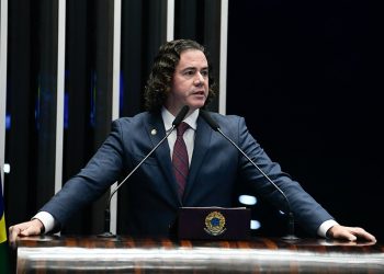 Conversas de bastidor: Veneziano estaria cotado para assumir pasta no Lula III