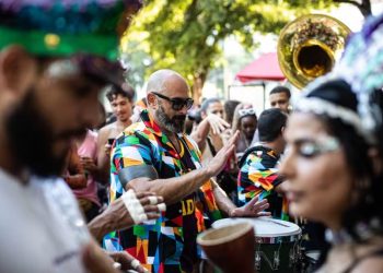 Carnaval 2025: feriado nacional ou ponto facultativo? Veja quem pode folgar