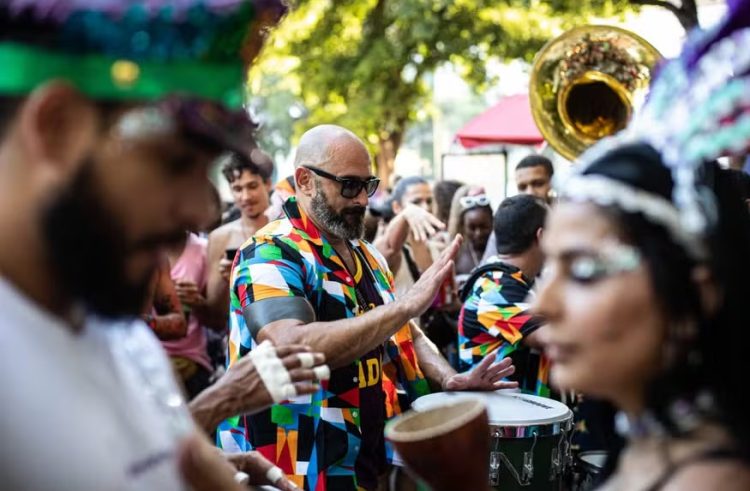 Carnaval 2025: feriado nacional ou ponto facultativo? Veja quem pode folgar