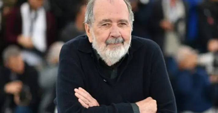 Cacá Diegues: O cineasta que retratou o Brasil se despede, deixando telas de arte