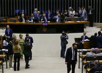 O Brasil das emendas e dos esquecimentos seletivos