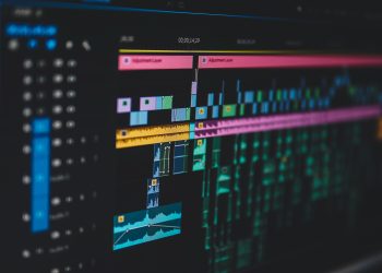 Da tesoura ao TikTok: a edição de vídeos e sua evolução sem Ctrl+Z