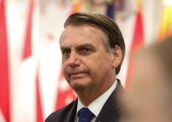 STF retoma julgamento que pode tornar Bolsonaro réu por tentativa de golpe