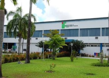 Programa oferece bolsas de R$ 200 para estudantes da rede pública na Paraíba