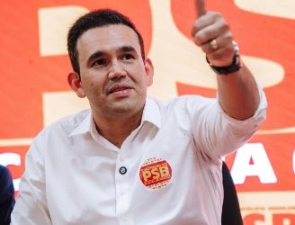 Dr. Jhony Bezerra é eleito presidente do PSB de Campina Grande e mira disputa pela prefeitura em 2028