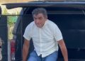 Ex-prefeito acusado de financiar maconha com verba pública é solto e população comemora