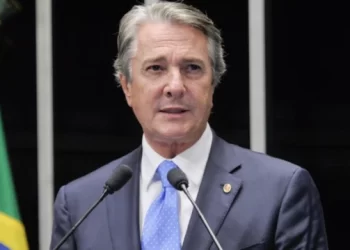 Ex-presidente Fernando Collor é preso após decisão do ministro Alexandre de Moraes