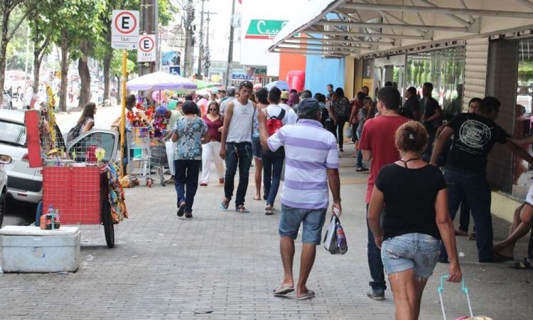 Feriado de Tiradentes altera funcionamento do comércio, shoppings e bancos em João Pessoa