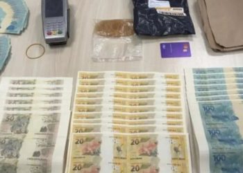 Jovem de 20 anos é preso com quase 10 mil reais em notas falsas, em João Pessoa