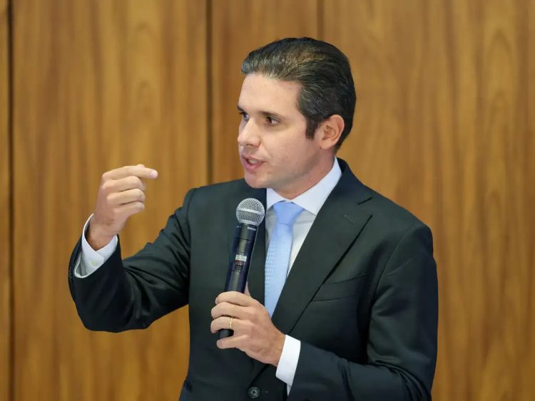 Reforma administrativa: o desafio do novo paradigma no serviço público