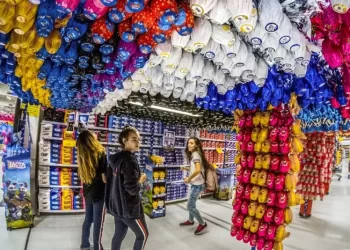 Preço do chocolate sobe quase 20% e derruba expectativa de vendas do varejo na Páscoa 2025