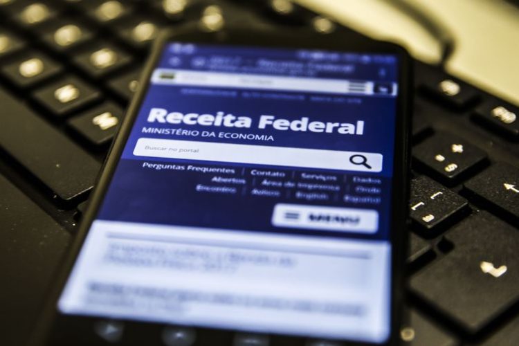 Receita Federal paga lote da malha fina do Imposto de Renda nesta quarta-feira