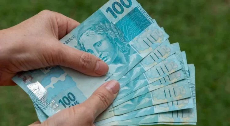 Salários de servidores estaduais da Paraíba têm aumento confirmado; confira valores