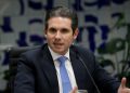 Hugo Motta resiste a pressão e sinaliza que PEC da anistia não será pautada