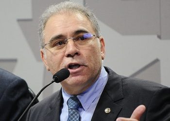 Queiroga abre mão de candidatura ao governo em prol de um nome que dê palanque ao Bolsonarismo