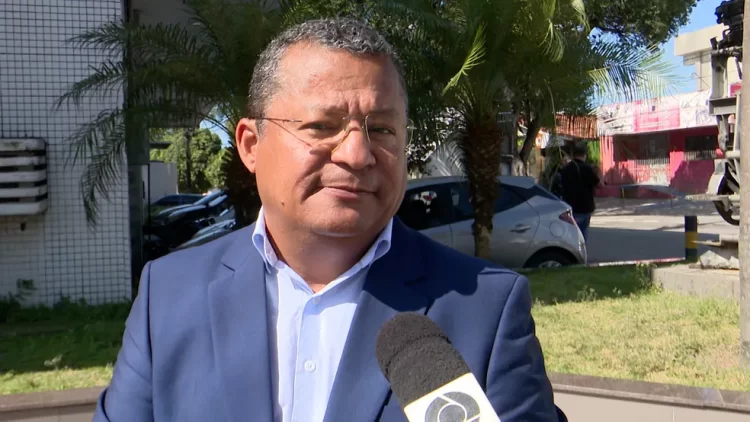 Nilvan Ferreira discorda de Hugo Motta e sinaliza possível saída do Republicanos devido a adiamento da votação da anistia