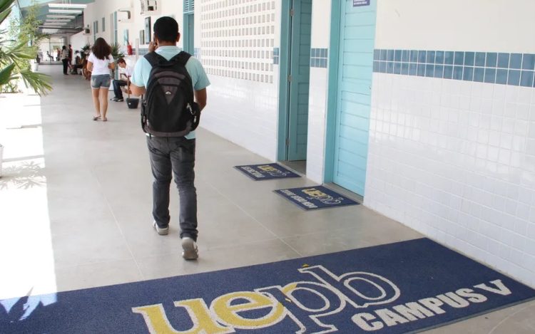 Inscrições em seleções da UEPB para técnico-administrativos terminam neste domingo