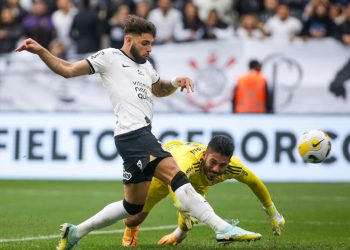 Timão vira três gols de Yuri Alberto em noite de reviravoltas na Arena