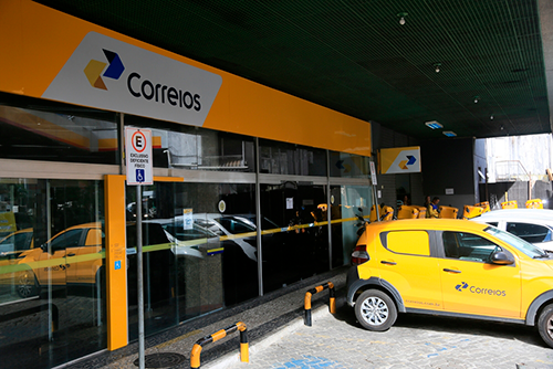 Correios adotam medidas duras para conter prejuízos e tentam evitar privatização