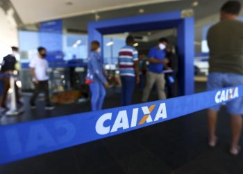 Caixa oferece estágio com bolsa de mais de R$ 1 mil em 33 cidades da Paraíba; saiba como concorrer