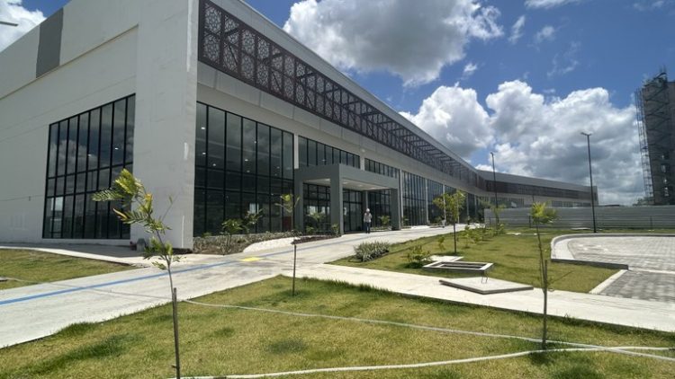 Campina Grande recebe novo Centro de Convenções com shows e quadrilhas juninas