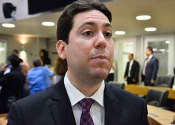 Felipe Leitão anuncia filiação ao Republicanos e aponta Adriano Galdino como candidato ao Governo da PB em 2026