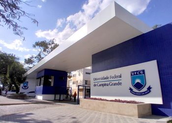 Estudante da UFCG vence etapa regional do AWS DeepRacer e avança para final nacional