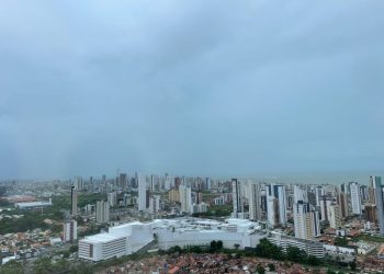 Volume de chuvas aumenta risco de deslizamentos e inundações em João Pessoa