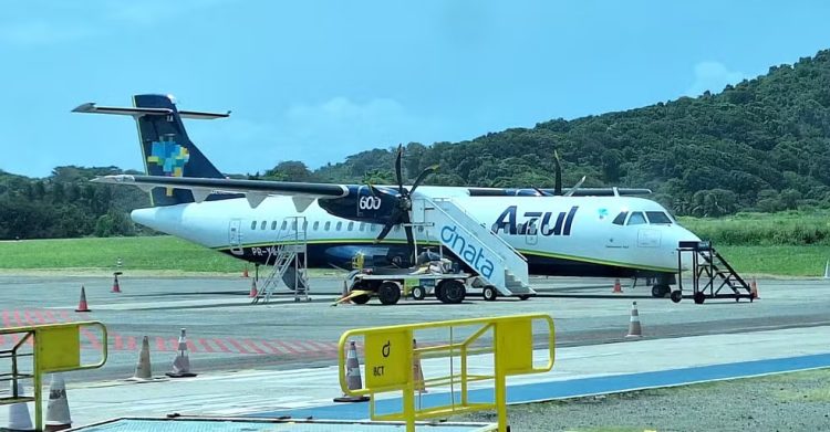 Três voos, um destino: pista de volta