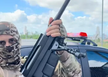 Arma capaz de derrubar avião é apreendida durante operação policial, na Paraíba