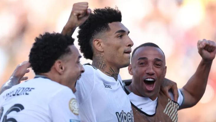 Botafogo vence PSG por 1 a 0 e lidera o “grupo da morte” no Mundial de Clubes