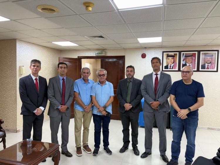 Cícero Lucena retorna ao Brasil nesta terça após deixar Israel em meio a conflito