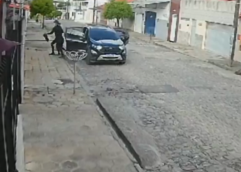 Grupo que invadia residências em Campina sob ordens de presidiários é preso