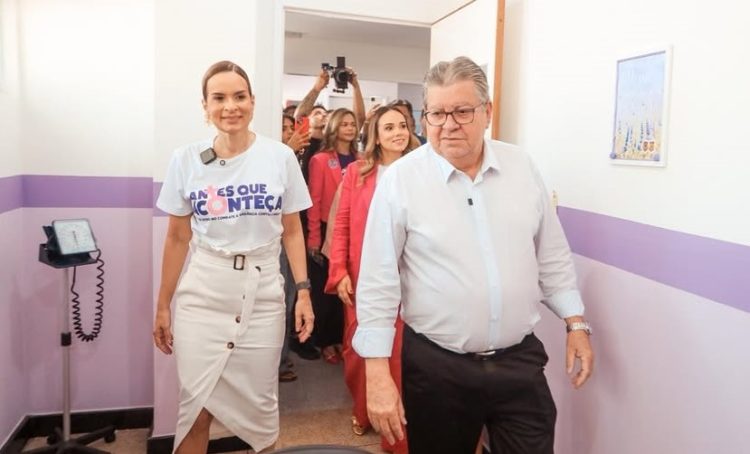 João Azevêdo diz que desistência de Daniella Ribeiro da disputa em JP era esperada