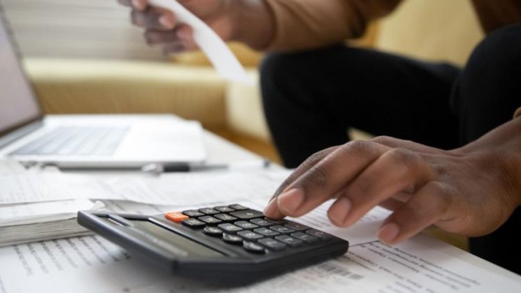 Mutirão para quitar dívidas com até 97% de desconto termina nesta segunda