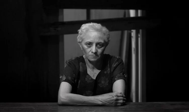 “A Praia do Fim do Mundo” chega ao cinema em setembro com elenco forte e direção sensorial