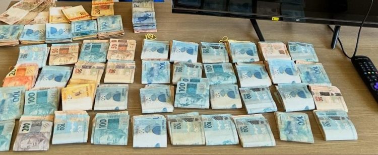 Polícia Federal prende suspeito de distribuir cédulas falsas em Patos, Paraíba