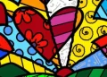 Romero Britto transforma suas cores em traço com novo livro de colorir lançado na Bienal