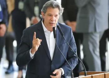 Haddad liga, Motta não atende e a dança do IOF vai pro beleléu