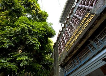 Verso, rima e resistência: a casa onde o cordel segue vivo