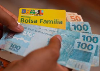 Bolsa Família começa a ser pago hoje; valor mínimo é de R$ 600