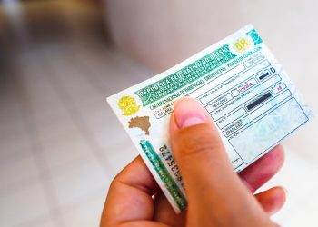 CNH mais acessível: governo quer dispensar autoescola e cortar custos