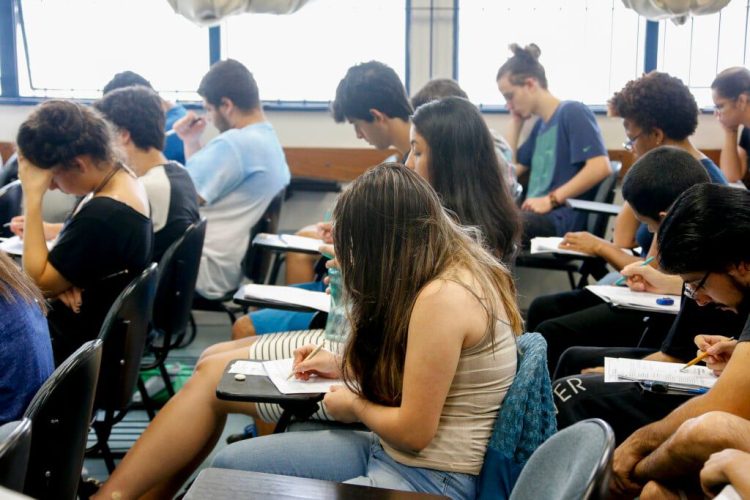 Concurso Unificado abre inscrições com 3.642 vagas em 32 órgãos federais