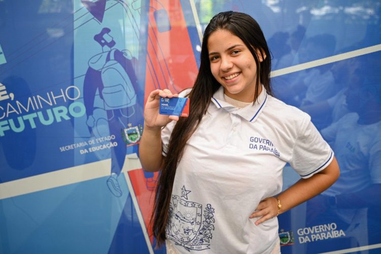 Estudantes da EJA podem se cadastrar no Passe Livre a partir desta segunda