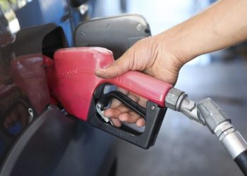 Gasolina fica mais barata em João Pesso e preço do litro cai para R$ 5,94 em 67 postos