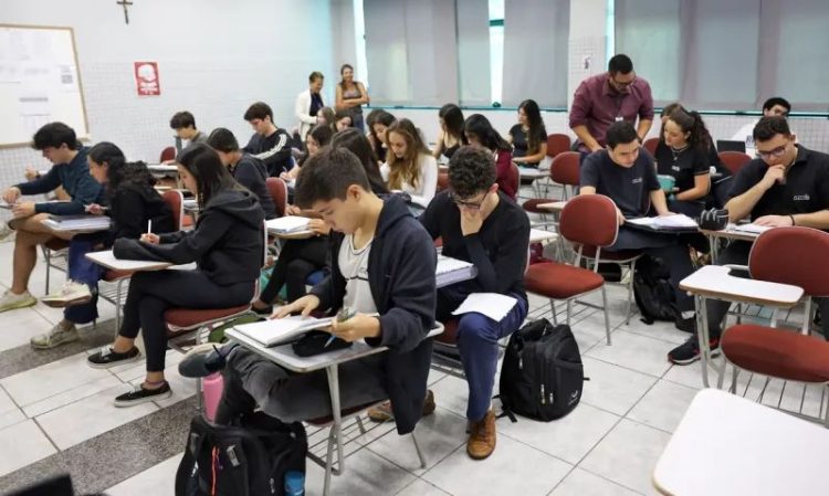 Paraíba tem 558 vagas abertas em concurso com salários que passam de R$ 4 mil