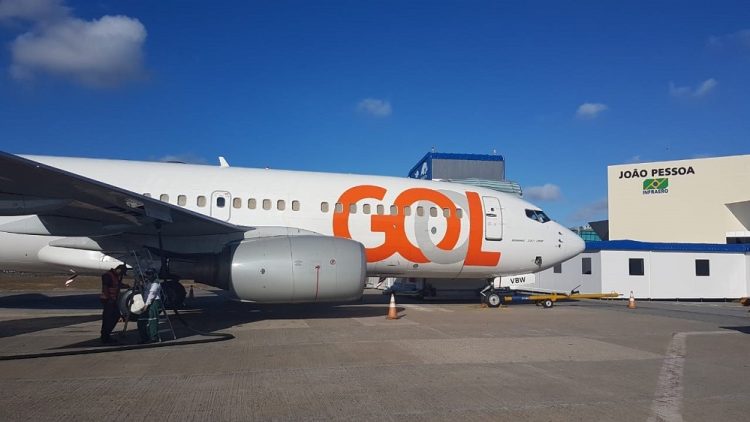 Justiça da Paraíba manda Gol indenizar agência em mais de R$ 50 mil após cancelar voo de excursão a Orlando com 71 passageiros