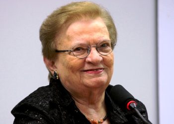 Do Sertão à Esplanada: UFPB concede honraria máxima a Luiza Erundina