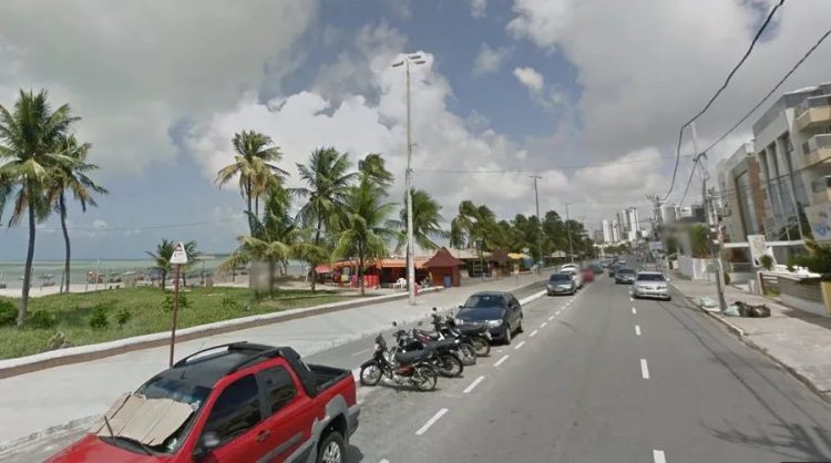 MPPB exige regularização de ambulantes na orla de João Pessoa